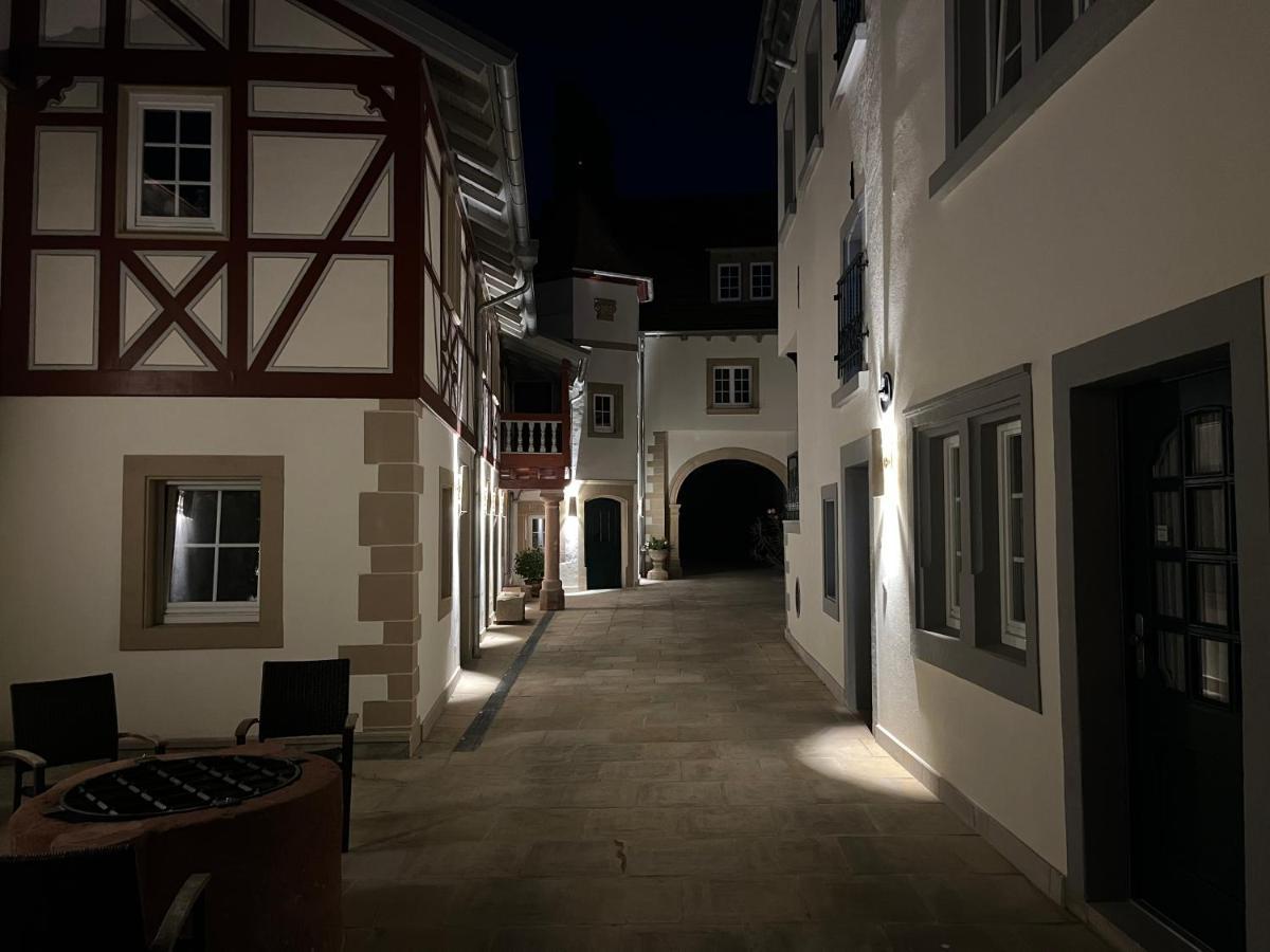 Karlbacher Domizil Ferienwohnungen Grosskarlbach Buitenkant foto
