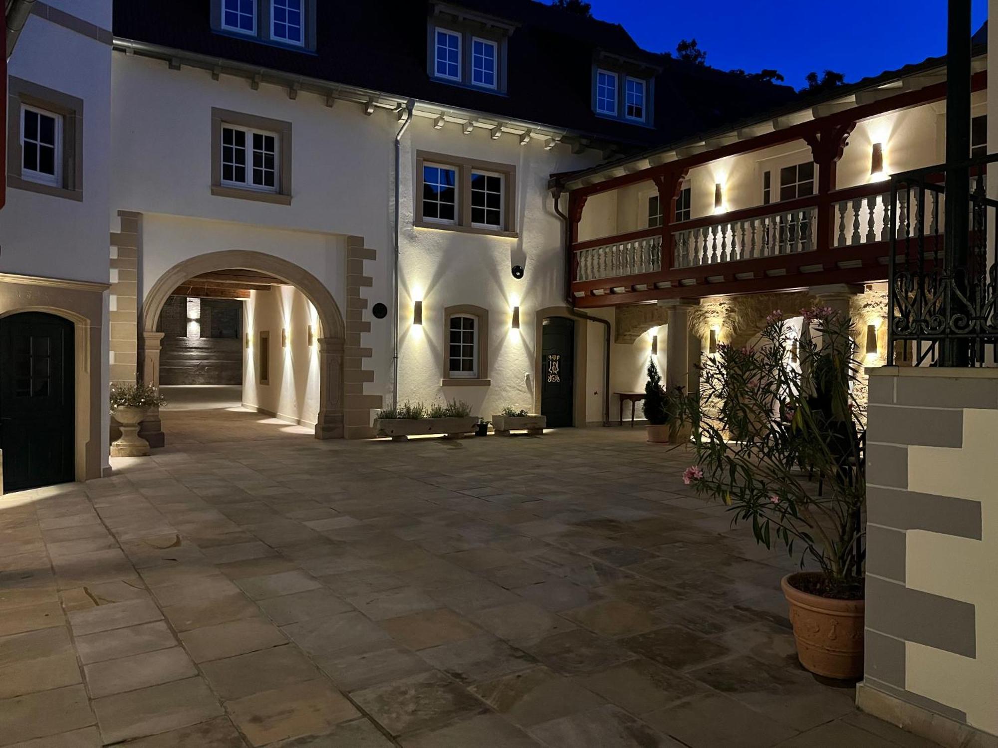 Karlbacher Domizil Ferienwohnungen Grosskarlbach Buitenkant foto