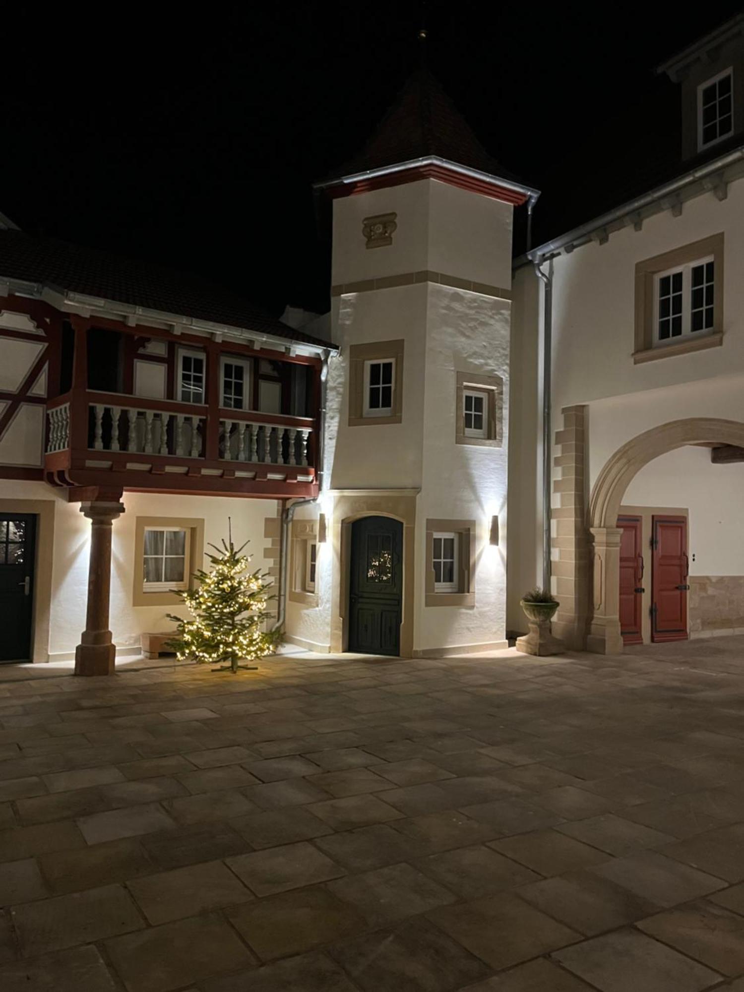 Karlbacher Domizil Ferienwohnungen Grosskarlbach Buitenkant foto