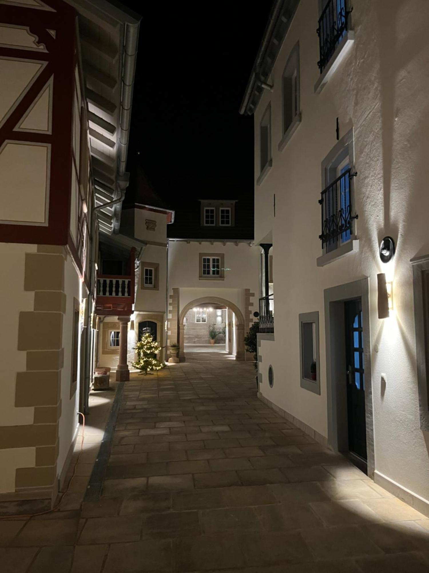 Karlbacher Domizil Ferienwohnungen Grosskarlbach Buitenkant foto